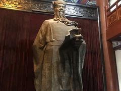 景点-开封府