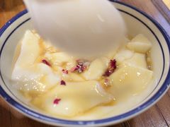 -云阿蛮云南生烫牛肉米线(奉贤路店)