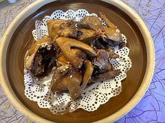 石岐乳鸽-轩记海鲜餐厅·四十五年老字号·经典粤菜(西区彩虹店)