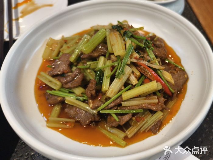 万重锦·人文川菜馆(骡马市店)图片