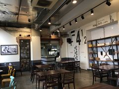 -Ribs & Burgers The Rocks