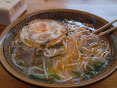 -肇兴特色牛肉粉