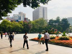 -英雄广场