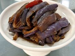八旗茄子-沪依小酒馆心意菜