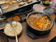 -香猪坊韩国烤肉专属门店(魏公村店)