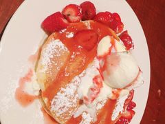 -Pancakes on the rocks(Darling Harbour)