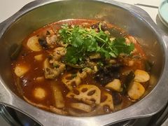 -川囧肥肠鸡·美蛙鱼锅(平高广场店)