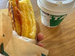 -星巴克臻选(湖滨道店)
