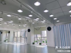 -深舞形体民族舞蹈工作室