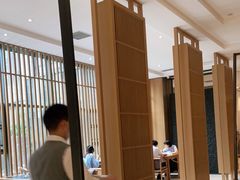 -鱼鲜饭香·招牌汽锅剁椒鱼头王