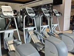 -力美健健身游泳俱乐部(顺联国际店)