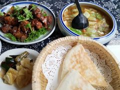 -八两八金·莱芜特色炒鸡(市南漳浦路店)
