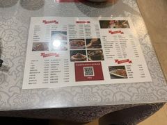 -汗腾格里·风味餐厅(新疆驻京办店)