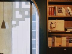 -光海书局(南京东路第一百货店)