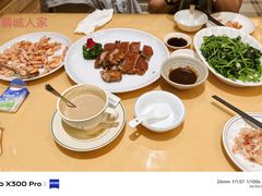 -鹏城人家海鲜酒家·23年老字号(较场尾店)