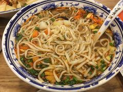 岐山臊子面-陕味食族油泼面·小炒盖码面(双榆树店)