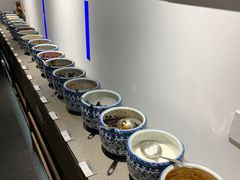 -尚尚仙·酸汤猪手·猪肚鸡火锅(华联万柳购物中心店)