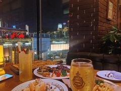 -埠口精酿夜景餐酒吧· BREWPORT BISTRO(长嘉汇重庆之眼店)