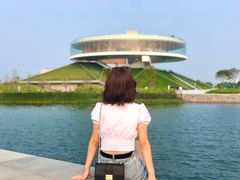 -郑东新区龙湖公共艺术中心