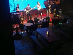 -爱啤精酿·民谣酒馆(滨江店)