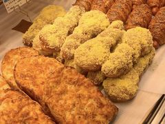 -AILI爱里·爱的礼物(新华南路店)