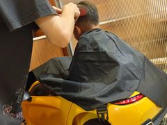 -首脑美容美发化妆美甲培训学校(龙岗校区)