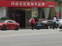 -解家河南菜(商鼎路店)