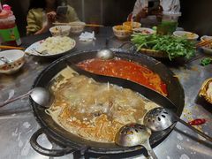 -朱光玉火锅馆(正弘城店)