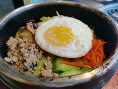 石锅拌饭-韩聚屋韩国烤肉餐厅(新北万达店)