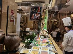 自助取餐区-芭菲盛宴·环球美食(锦城万达广场店)