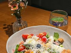 -JINNS锦时 steak&pizza(浸信会礼拜堂旧址店)