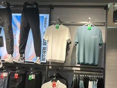 -特步(步行街店)