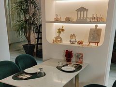 -ins森林童话餐厅coffee&bistro
