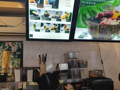 -津椰本·海南正宗椰奶清补凉(店一店)