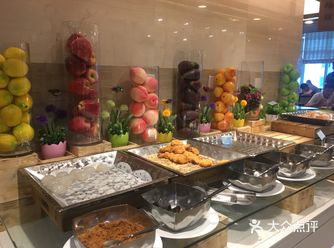 在福州大饭店住了一晚 体验了这里的自助早餐