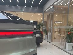-银泰百货(海宁店)