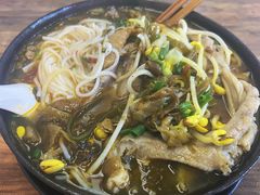 酸菜鸭掌米线-李米线(武陵路店)