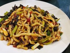 鱼香肉丝-李连贵酒家熏肉大饼(昆明街店)