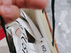 -HOT CRUSH趁热集合·现烤面包(环球港店)