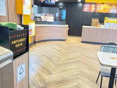 -麦当劳(保利若比邻店)