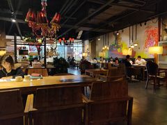大堂-魔方城市书房(中街益田店)
