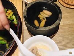 山泉水松茸汤-小大董·烤鸭(凤凰汇店)