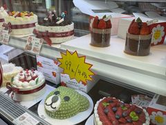 -花花卷卷·鲜食蛋糕(静安久光百货店)