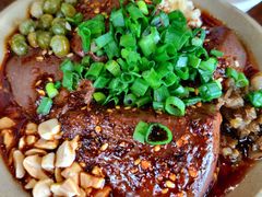 -谢老五跷脚牛肉·非遗传承店