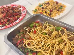 -江城燕子大排档(江汉路步行街店)