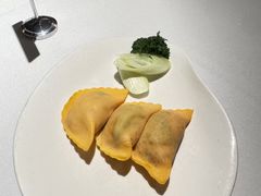 -洋房火锅(上海新天地南北里店)