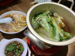 -怪噜范·老贵阳街头名小吃(数博万达店)