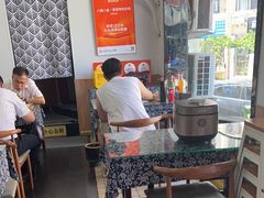 -八两八金·莱芜特色炒鸡(市南漳浦路店)