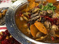 发财甜麻海鲜锅-金多鱼大排档·烤鱼·烧烤·宵夜(江南水都店)