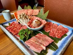 -炼火烤肉店